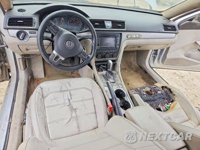 Zdjęcie 8 z 12 samochodu: 2015 VOLKSWAGEN PASSAT SE VIN:1VWBT7A34FC002193 - miniatura