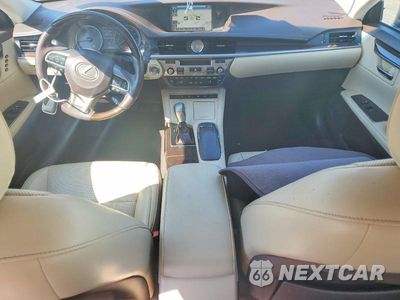 Zdjęcie 8 z 12 samochodu: 2018 LEXUS ES 350 VIN:58ABK1GG2JU099611 - miniatura
