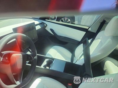 Zdjęcie 9 z 12 samochodu: 2025 TESLA MODEL 3 VIN:5YJ3E1EB2SF919629 - miniatura