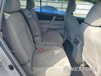 Zdjęcie 11 z 13 samochodu: 2013 TOYOTA HIGHLANDER PLUS VIN:5TDBK3EHXDS212121 - miniatura