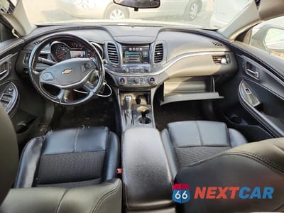Zdjęcie 8 z 12 samochodu: 2017 CHEVROLET IMPALA LT VIN:2G1105S39H9111584 - miniatura