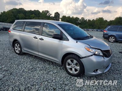 Czwarte zdjęcie samochodu z boku: 2011 TOYOTA SIENNA BASE 7-PASSENGER VIN:5TDZK3DC1BS013962 - miniatura
