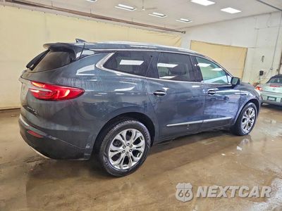 Trzecie zdjęcie samochodu z tyłu: 2018 BUICK ENCLAVE AVENIR VIN:5GAEVCKW9JJ162684 - miniatura