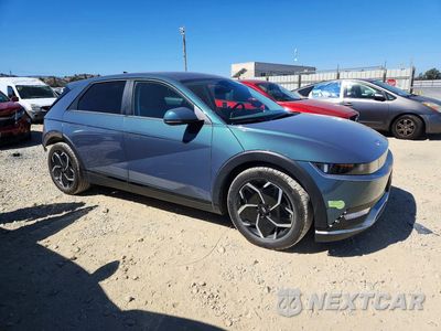 Czwarte zdjęcie samochodu z boku: 2023 HYUNDAI IONIQ 5 SE VIN:KM8KM4AE5PU166902 - miniatura