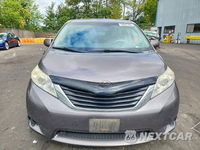 Piąte zdjęcie samochodu w środku: 2014 TOYOTA SIENNA LE VIN:5TDJK3DC7ES082091 - miniatura