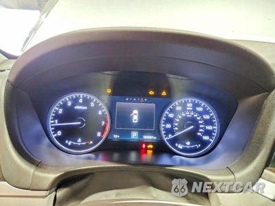 Zdjęcie 9 z 12 samochodu: 2015 HYUNDAI GENESIS 5.0L VIN:KMHGN4JF7FU064463 - miniatura