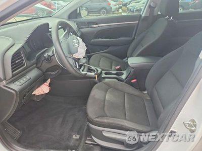 Zdjęcie 7 z 13 samochodu: 2020 HYUNDAI ELANTRA SEL VIN:5NPD84LFXLH533319 - miniatura