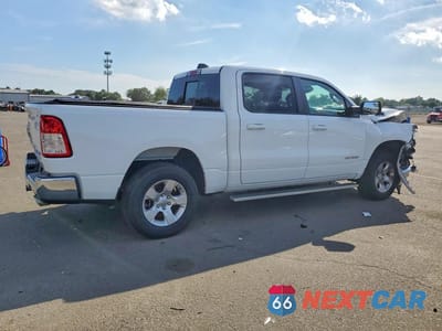 Trzecie zdjęcie samochodu z tyłu: 2021 RAM 1500 BIG HORN/LONE STAR VIN:1C6SRFFT6MN567896 - miniatura