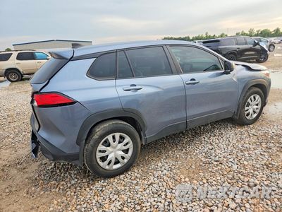 Trzecie zdjęcie samochodu z tyłu: 2025 TOYOTA COROLLA CROSS L VIN:7MUAAAAG3SV136776 - miniatura