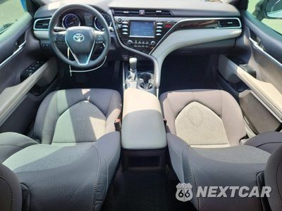 Zdjęcie 8 z 13 samochodu: 2018 TOYOTA CAMRY LE VIN:4T1B11HK7JU595856 - miniatura