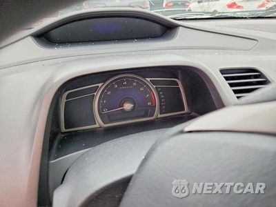 Zdjęcie 9 z 13 samochodu: 2009 HONDA CIVIC LX VIN:2HGFA16509H310577 - miniatura