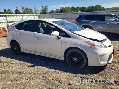 Czwarte zdjęcie samochodu z boku: 2015 TOYOTA PRIUS VIN:JTDKN3DUXF0398481 - miniatura