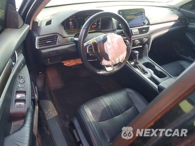 Zdjęcie 8 z 13 samochodu: 2018 HONDA ACCORD EXL VIN:1HGCV1F5XJA106220 - miniatura