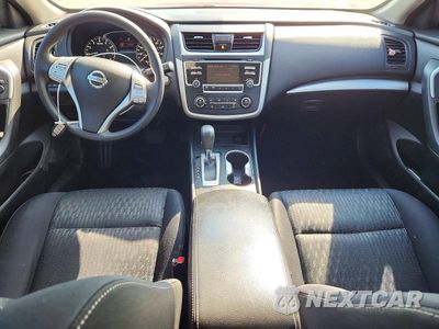Zdjęcie 8 z 12 samochodu: 2017 NISSAN ALTIMA 2.5 S VIN:1N4AL3APXHN315692 - miniatura
