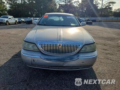 Piąte zdjęcie samochodu w środku: 2011 LINCOLN TOWN CAR SIGNATURE LIMITED VIN:2LNBL8CV7BX751523 - miniatura