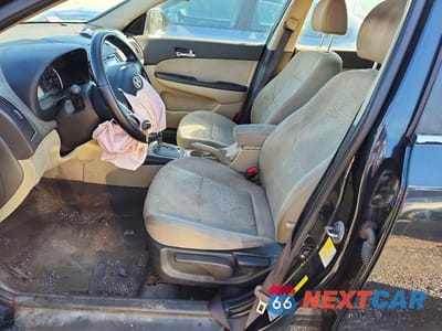 Zdjęcie 7 z 10 samochodu: 2010 HYUNDAI ELANTRA TOURING SE VIN:KMHDC8AE5AU063389 - miniatura