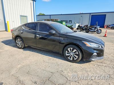 Czwarte zdjęcie samochodu z boku: 2020 NISSAN ALTIMA S VIN:1N4BL4BV7LC142175 - miniatura