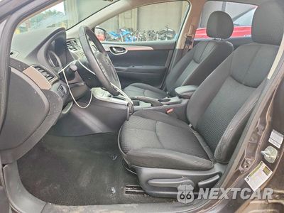 Zdjęcie 7 z 12 samochodu: 2014 NISSAN SENTRA SR VIN:3N1AB7AP6EY249583 - miniatura