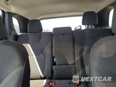 Zdjęcie 10 z 13 samochodu: 2019 JEEP CHEROKEE LATITUDE VIN:1C4PJLCB4KD439417 - miniatura