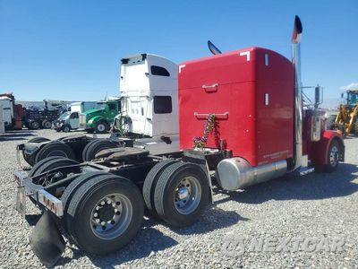 Trzecie zdjęcie samochodu z tyłu: 1999 PETERBILT 379 SEMI TRUCK VIN:1XP5DB9X4XD460964 - miniatura