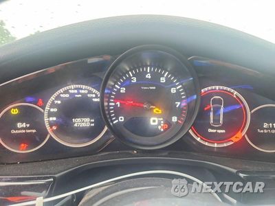 Zdjęcie 9 z 12 samochodu: 2018 PORSCHE PANAMERA 4 VIN:WP0AA2A79JL100512 - miniatura