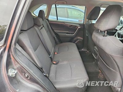 Zdjęcie 11 z 14 samochodu: 2021 TOYOTA RAV4 LE VIN:2T3G1RFV0MC151877 - miniatura
