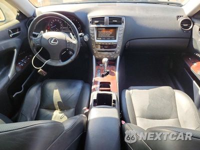 Zdjęcie 8 z 12 samochodu: 2006 LEXUS IS 350 VIN:JTHBE262465011446 - miniatura
