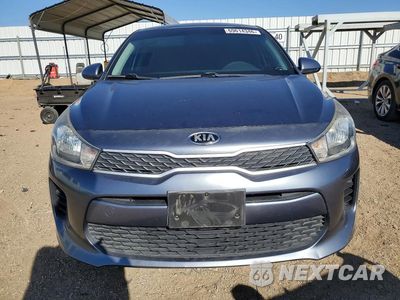 Piąte zdjęcie samochodu w środku: 2020 KIA RIO S VIN:3KPA24AD7LE303215 - miniatura