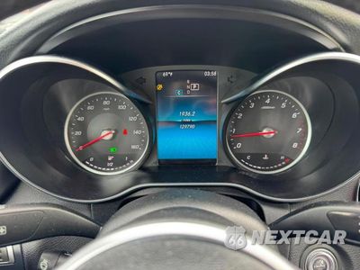 Zdjęcie 8 z 10 samochodu: 2020 MERCEDES-BENZ C 300 4MATIC VIN:55SWF8EB8LU322942 - miniatura