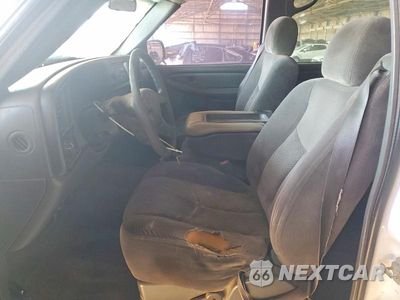 Zdjęcie 7 z 12 samochodu: 2007 CHEVROLET SILVERADO C2500 HEAVY DUTY VIN:1GCHC23U57F145479 - miniatura
