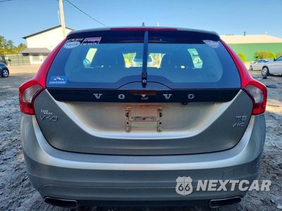 Zdjęcie 6 z 13 samochodu: 2015 VOLVO V60 PLATINUM VIN:YV1612SD5F1190006 - miniatura