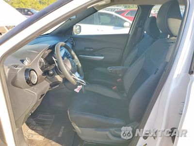 Zdjęcie 7 z 13 samochodu: 2019 NISSAN KICKS SV VIN:3N1CP5CU6KL565530 - miniatura