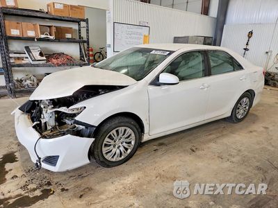 2014 TOYOTA CAMRY L 4T1BF1FK6EU846652 - główne zdjęcie licytacji z USA - miniatura