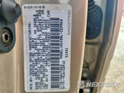 Zdjęcie 13 z 13 samochodu: 2003 TOYOTA CAMRY LE VIN:4T1BE32K13U175053 - miniatura