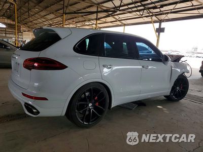 Trzecie zdjęcie samochodu z tyłu: 2017 PORSCHE CAYENNE TURBO VIN:WP1AC2A20HLA92436 - miniatura