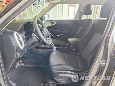 Zdjęcie 7 z 13 samochodu: 2023 KIA SOUL LX VIN:KNDJ23AU9P7888315 - miniatura