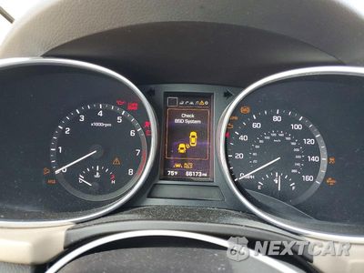 Zdjęcie 9 z 13 samochodu: 2017 HYUNDAI SANTA FE SE ULTIMATE VIN:KM8SR4HF0HU227672 - miniatura