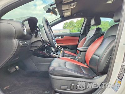 Zdjęcie 7 z 13 samochodu: 2019 KIA FORTE EX VIN:3KPF54AD1KE029201 - miniatura
