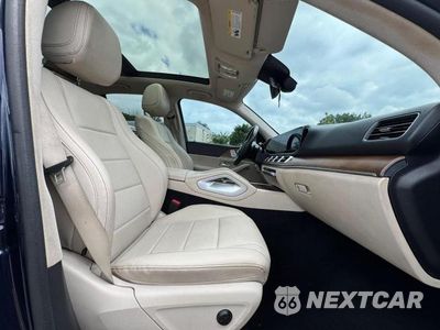 Piąte zdjęcie samochodu w środku: 2022 MERCEDES-BENZ GLE 350 VIN:4JGFB4JB3NA745902 - miniatura