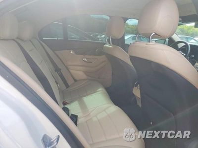 Zdjęcie 10 z 12 samochodu: 2019 MERCEDES-BENZ C 300 VIN:55SWF8DB0KU301499 - miniatura