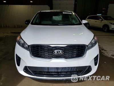 Piąte zdjęcie samochodu w środku: 2019 KIA SORENTO LX VIN:5XYPG4A32KG510129 - miniatura