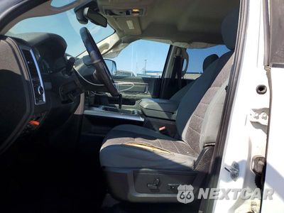 Zdjęcie 7 z 12 samochodu: 2016 RAM 1500 SLT VIN:1C6RR7LM6GS304296 - miniatura