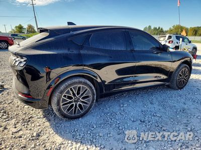 Trzecie zdjęcie samochodu z tyłu: 2024 FORD MUSTANG MACH-E PREMIUM VIN:3FMTK3SU7RMA05338 - miniatura
