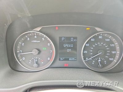 Zdjęcie 9 z 12 samochodu: 2017 HYUNDAI ELANTRA SE VIN:KMHD74LF6HU124147 - miniatura