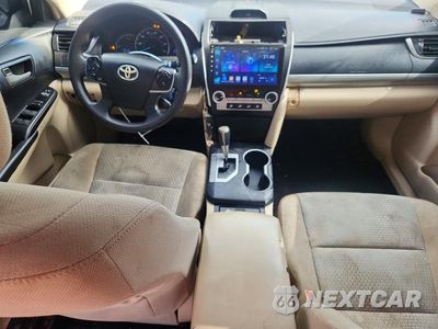 Zdjęcie 8 z 13 samochodu: 2012 TOYOTA CAMRY LE VIN:4T1BF1FK2CU115262 - miniatura