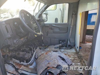 Zdjęcie 7 z 13 samochodu: 2015 CHEVROLET EXPRESS G3500 VIN:1GB0G2CG4F1275779 - miniatura