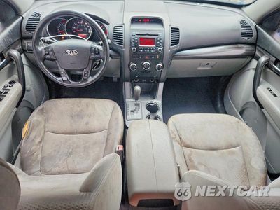 Zdjęcie 8 z 13 samochodu: 2011 KIA SORENTO LX VIN:5XYKT3A16BG186889 - miniatura