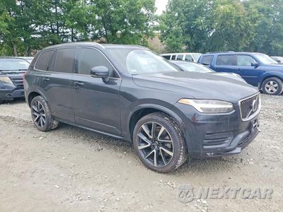 Czwarte zdjęcie samochodu z boku: 2021 VOLVO XC90 T6 MOMENTUM VIN:YV4A22PK7M1765589 - miniatura