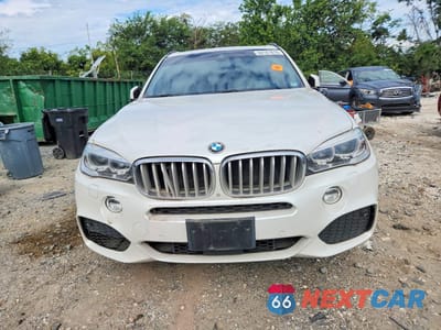 Piąte zdjęcie samochodu w środku: 2015 BMW X5 XDRIVE50I VIN:5UXKR6C57F0J76043 - miniatura