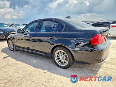 Drugie zdjęcie samochodu z przodu: 2010 BMW 328 XI SULEV VIN:WBAPK5C50AA652493 - miniatura